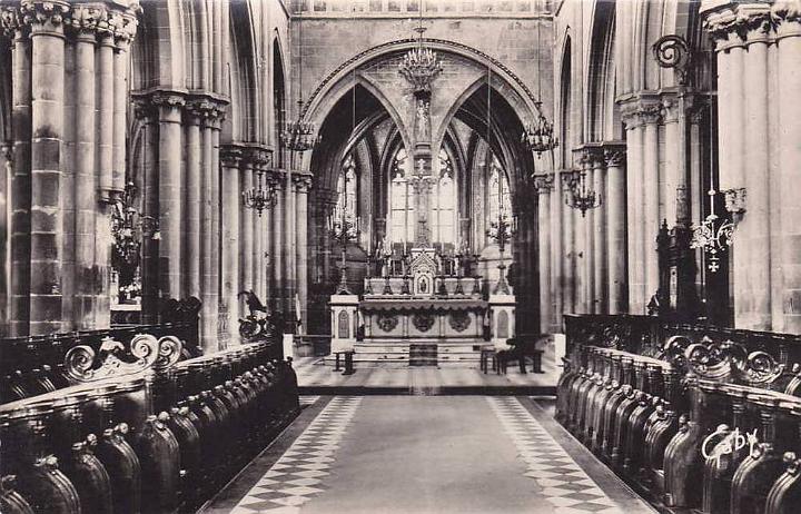 Dol_cathedrale_choeur.jpg