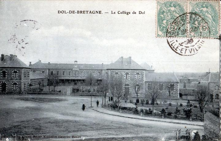 dol_ecoles_eps-epi_vue-depuis-la-place.jpg