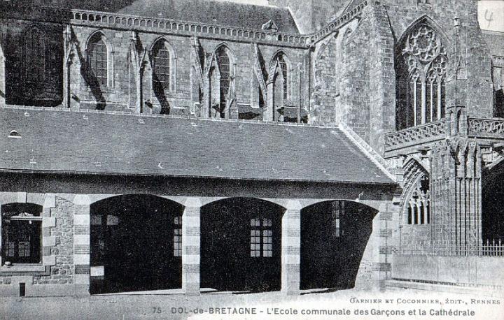 dol_ecoles_garcons_01.jpg
