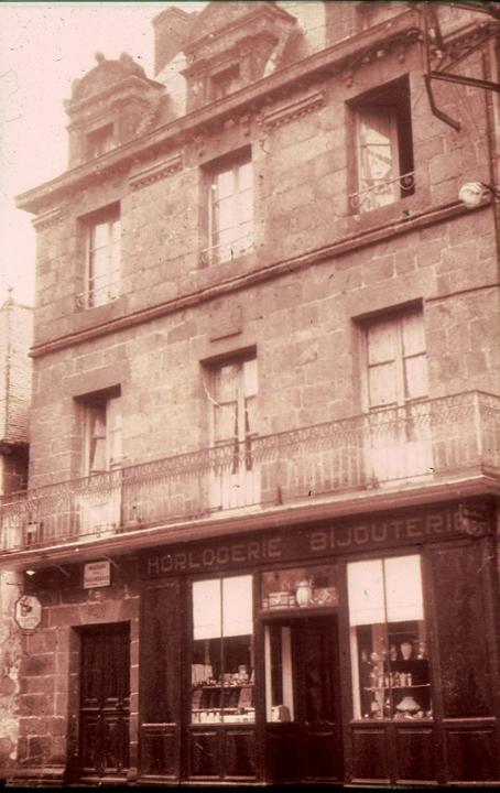 dol_grande-rue_bijouterie-cosse.jpg