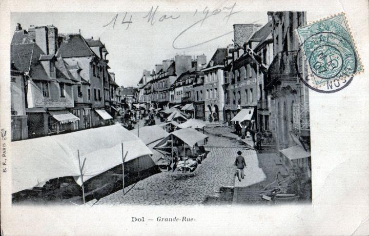 dol_marches_grande-rue_01.jpg