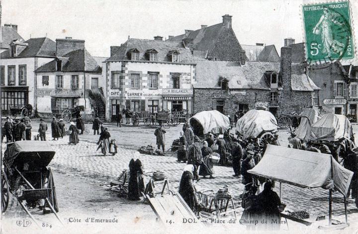 dol_marches_halles_04.jpg