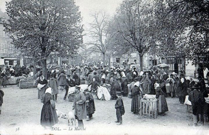 dol_marches_porcs_02.jpg