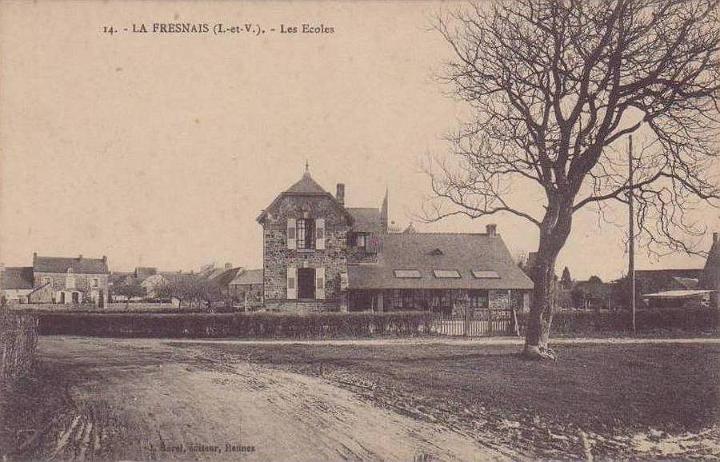 La-Fresnais_les-ecoles.jpg