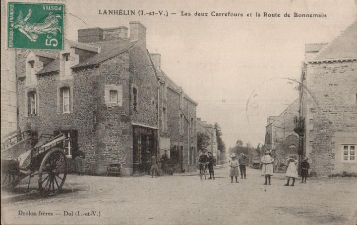 lanhelin_bourg_01.jpg