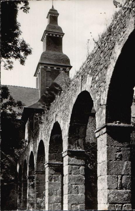 plerguer_eglise-et-cloitre_05.jpg