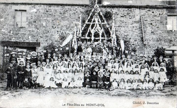 mont-dol_fete-dieu_02.jpg