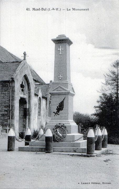 mont-dol_monument-aux-morts_02.jpg