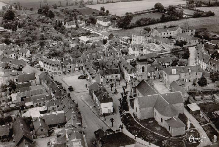 pleine-fougeres_vue-aerienne.jpg